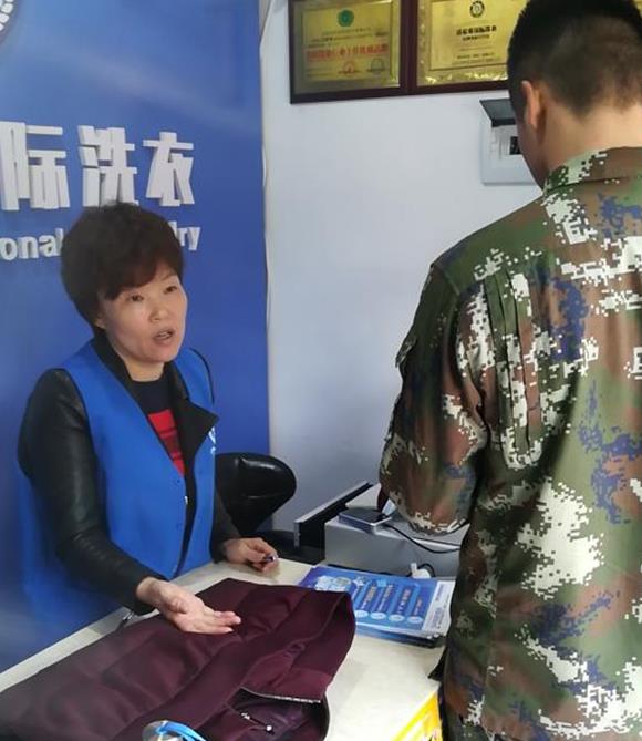 廈門干洗加盟開家干洗店的利潤多少？