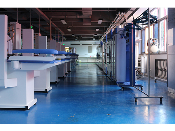 要多少資金能經營干洗店 萬元開店四季有市場